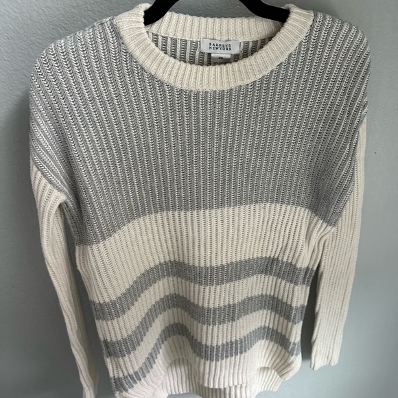 Barneys New York Sweaters - Barneys New York Cream and Gray Striped Sweater